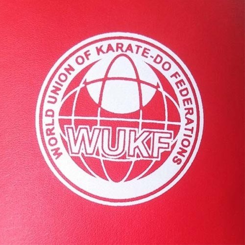 Manusi Karate, Saman, Shobu Sanbon WUKF, rosu